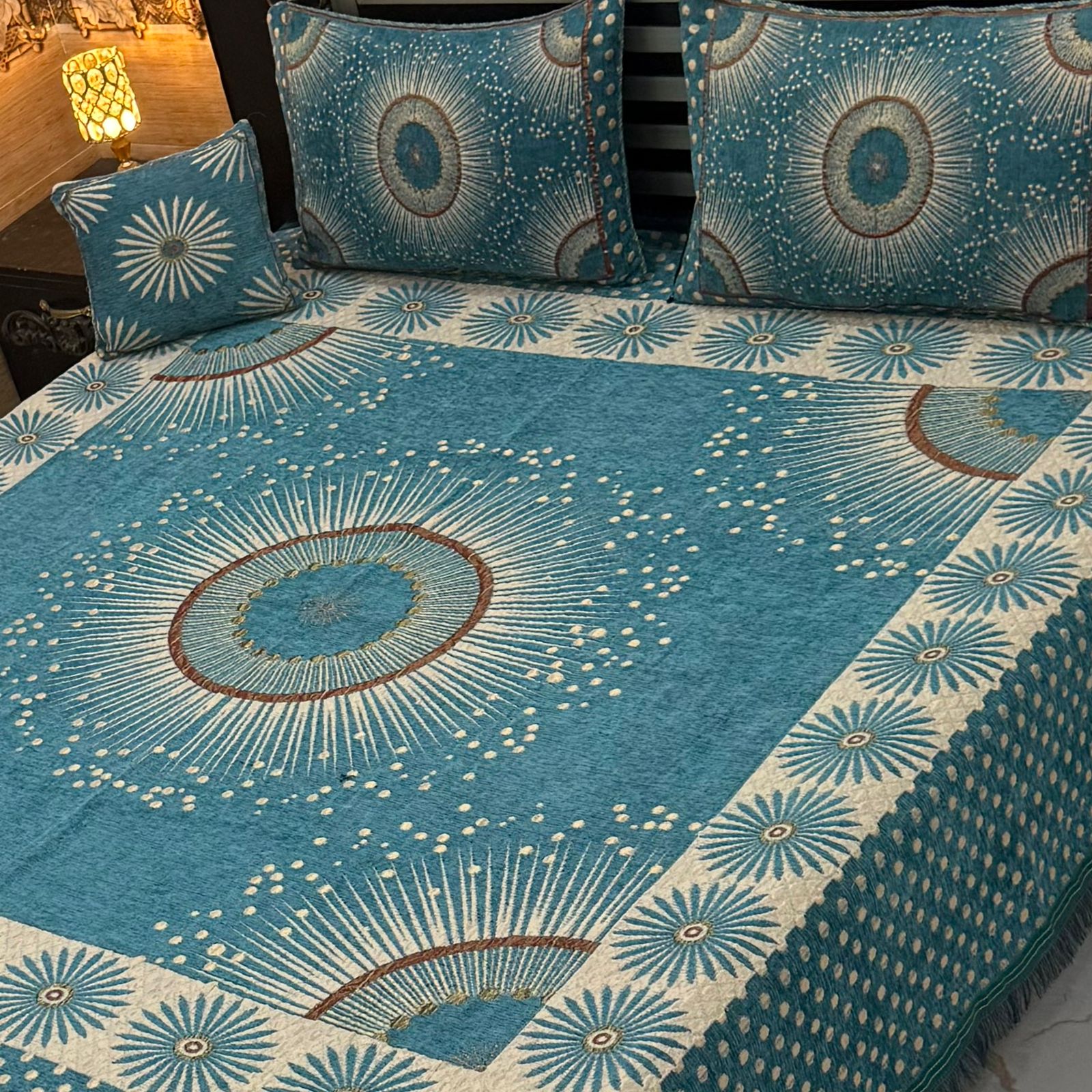 BRAND : JAQUARD BEDSHEET 4Pc Velvet - Image 4