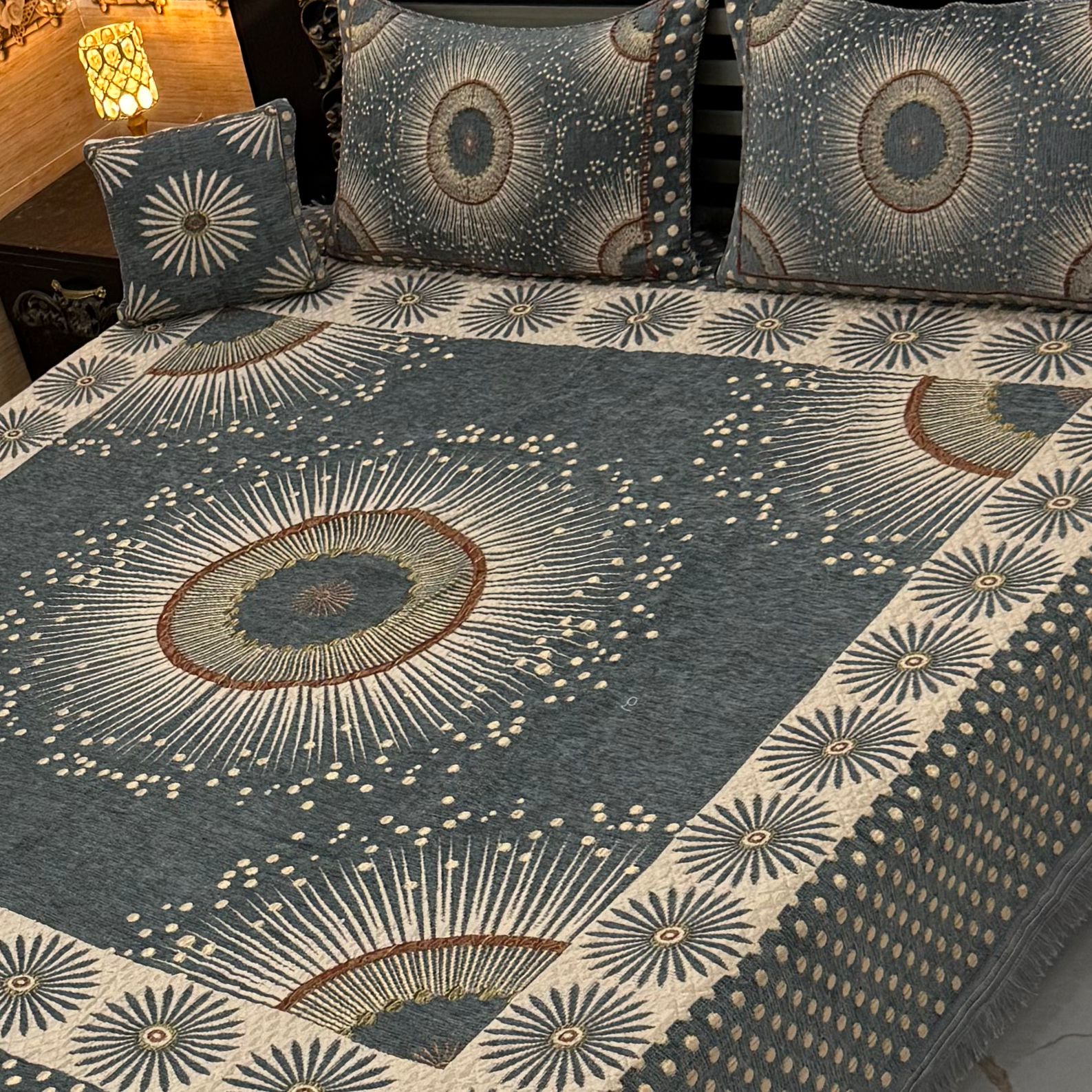 BRAND : JAQUARD BEDSHEET 4Pc Velvet - Image 9