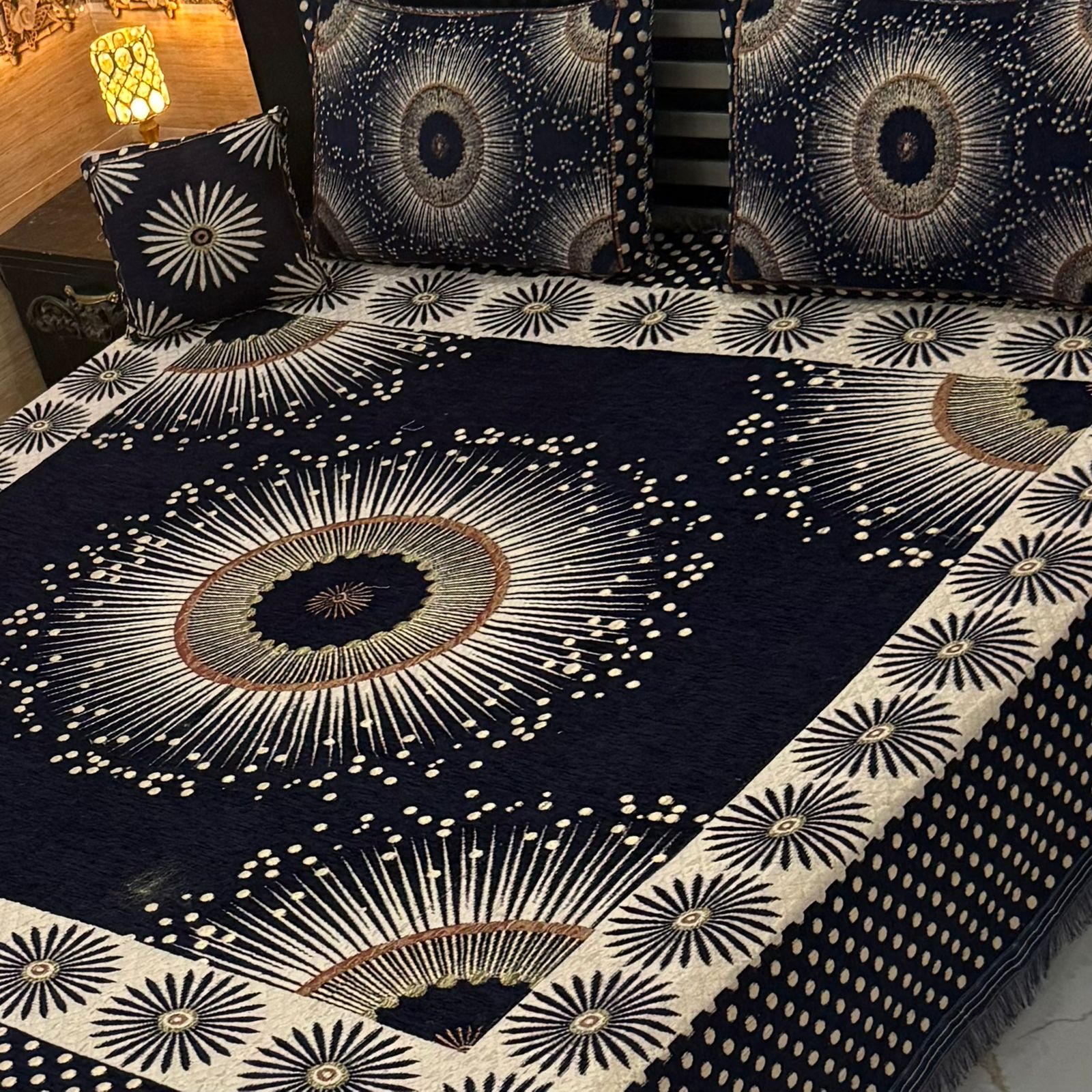 BRAND : JAQUARD BEDSHEET 4Pc Velvet